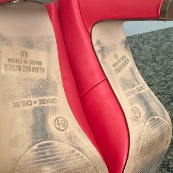 Chase + Chloe Kimmy Red Cutout Mary Jane Heels EUC 8.5 - Picture 10 of 14